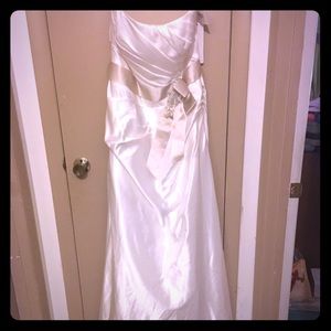 David’s bridal wedding dress size 12